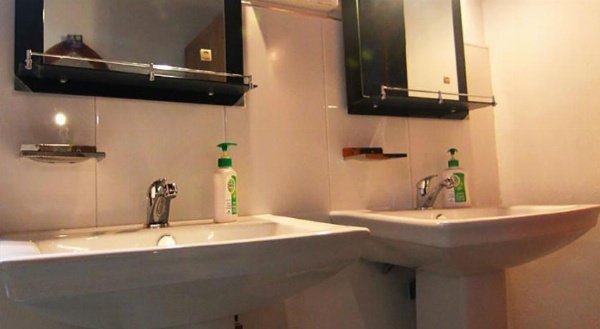 2in1 Kandy Hostel Homestay image 11